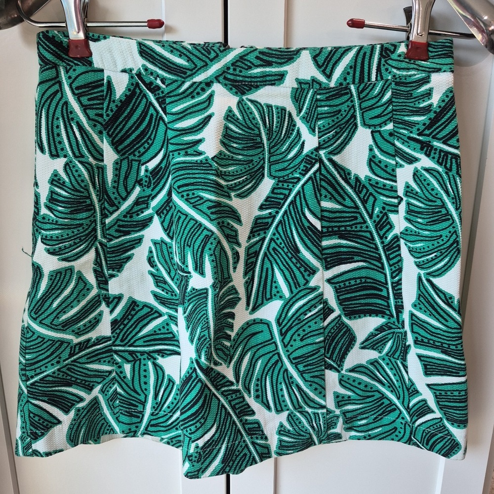 Atmosphere Mini Skirt Palm Leaf Sz Us 4 UK 8